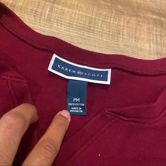 Karen Scott basic button top - Picture 4 of 6
